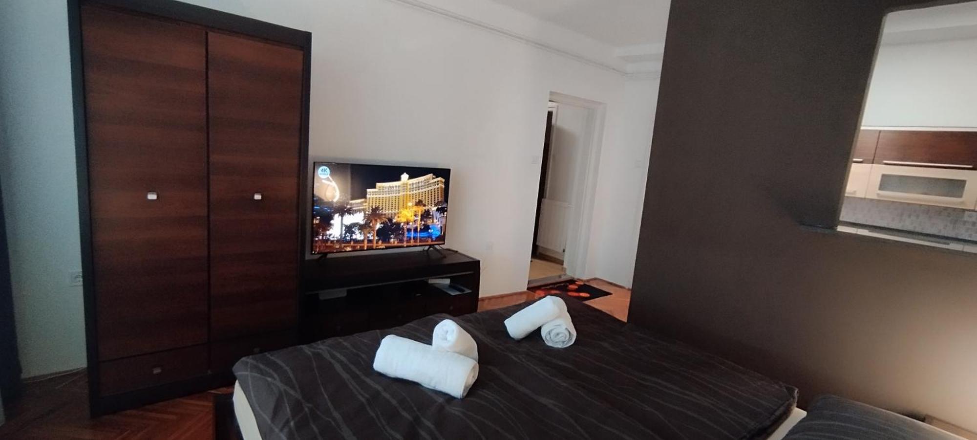 Centrum Apartman Шарошпатак Экстерьер фото